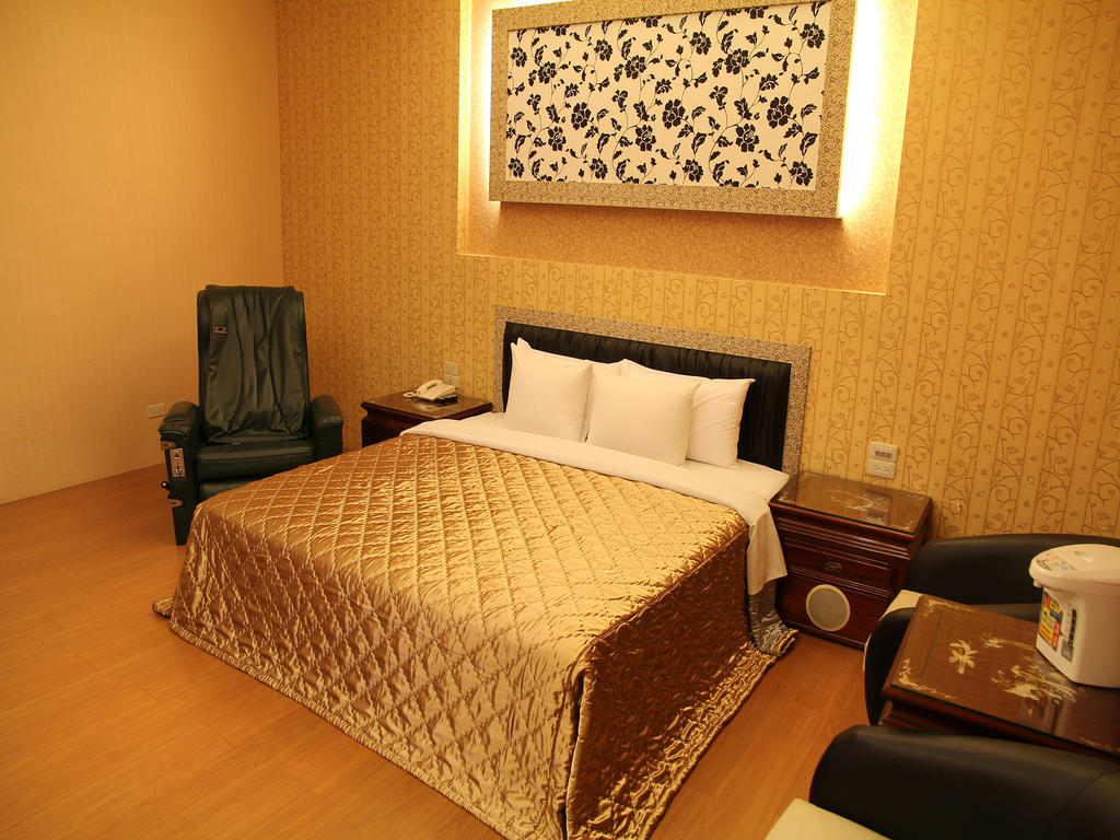 Fukun 5 Motel Джиаоси Стая снимка