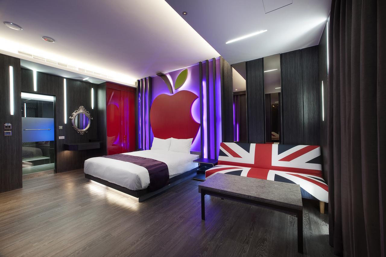 Fukun 5 Motel Джиаоси Екстериор снимка
